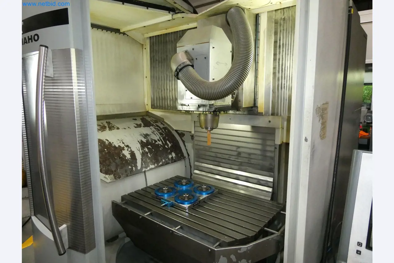 Parc de machines high-tech pour la construction de prototypes, de modèles, de moules (automobile)-5