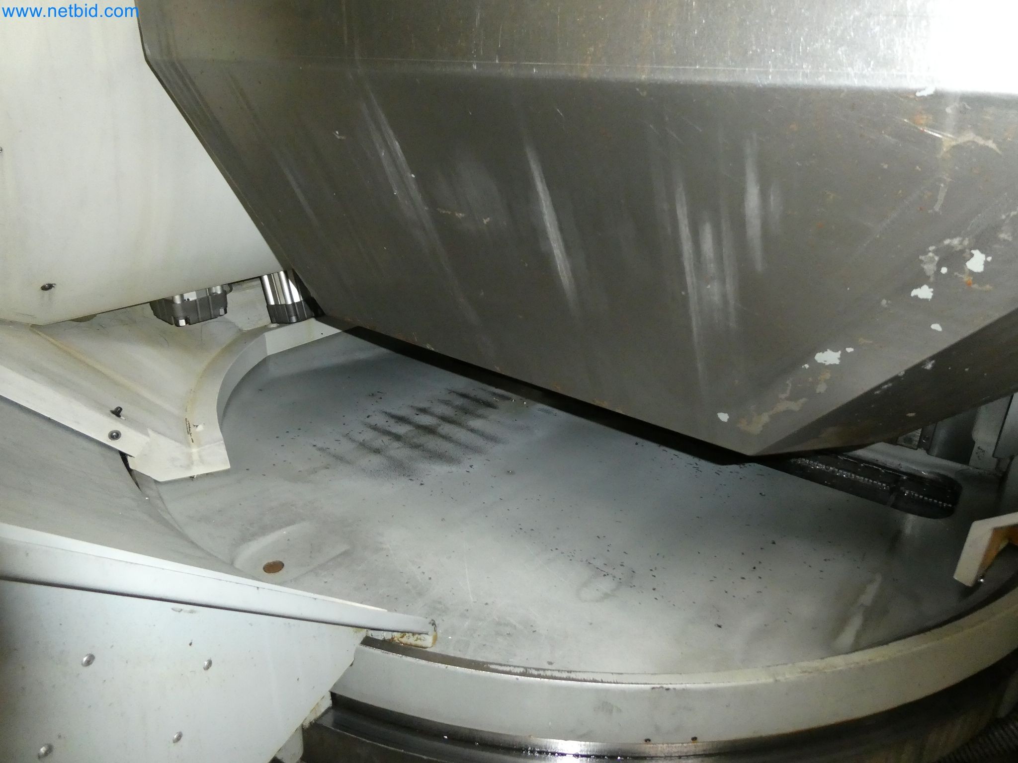 High-tech stroje pro výrobu prototypů, modelů a forem (automobilový průmysl)-7