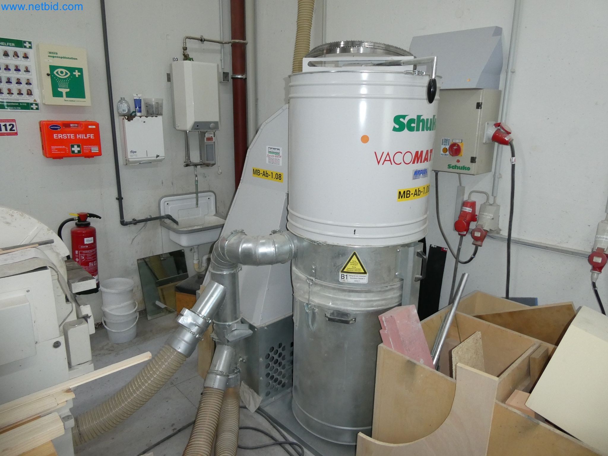 High-tech machinery for prototyping, model making, mold making (automotive)-4