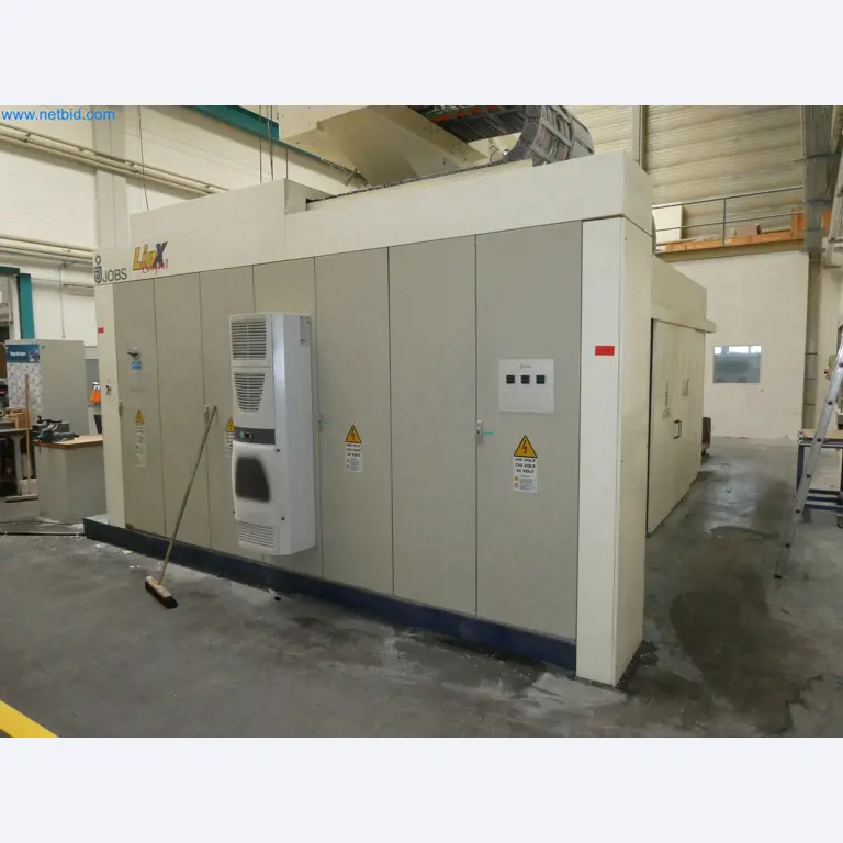 High-tech machinery for prototyping, model making, mold making (automotive)-2