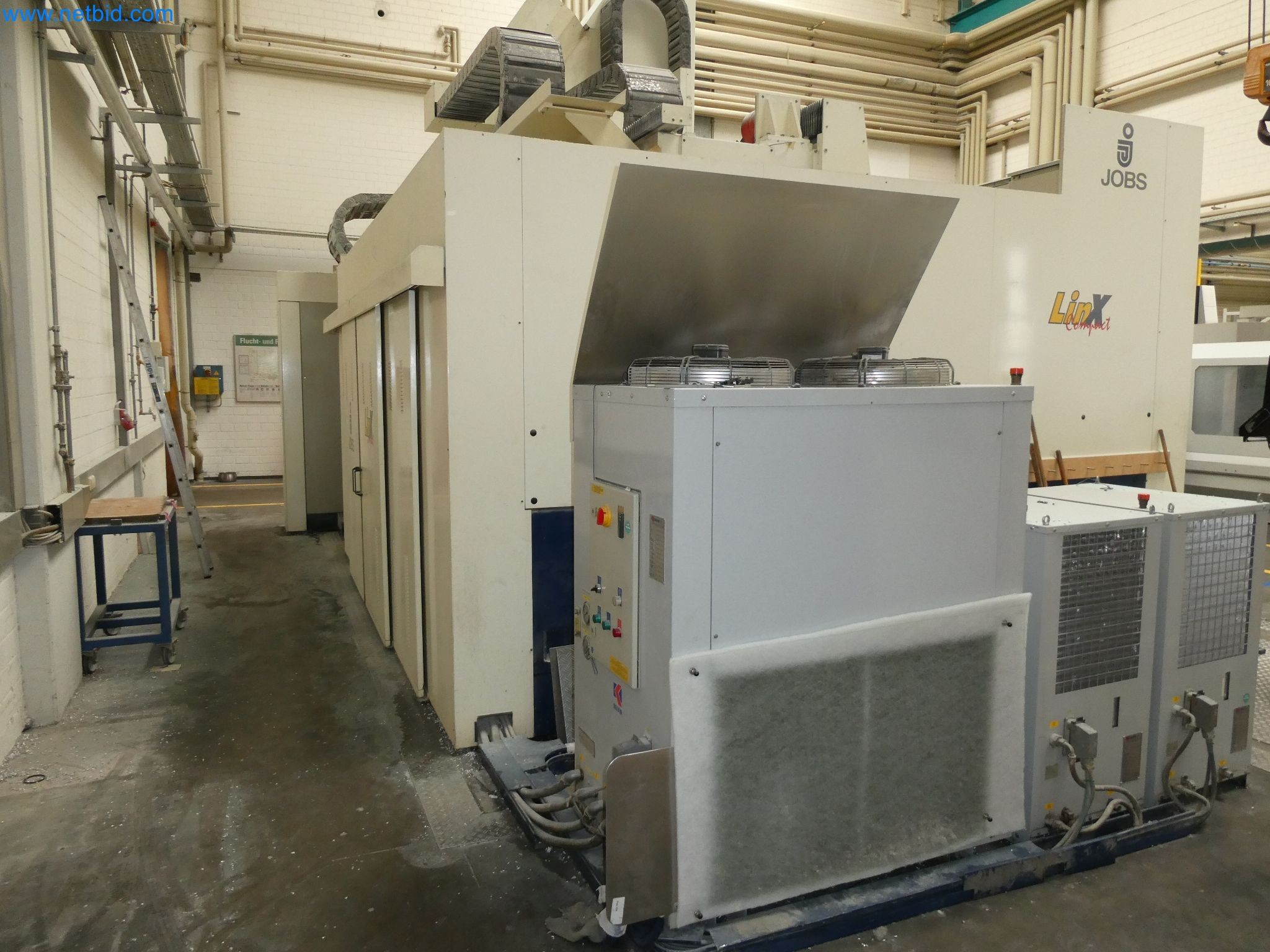 High-tech machinery for prototyping, model making, mold making (automotive)-3