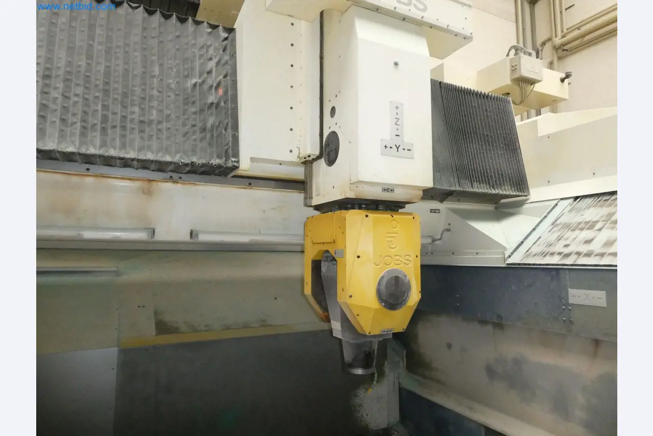 High-tech machinery for prototyping, model making, mold making (automotive)-4