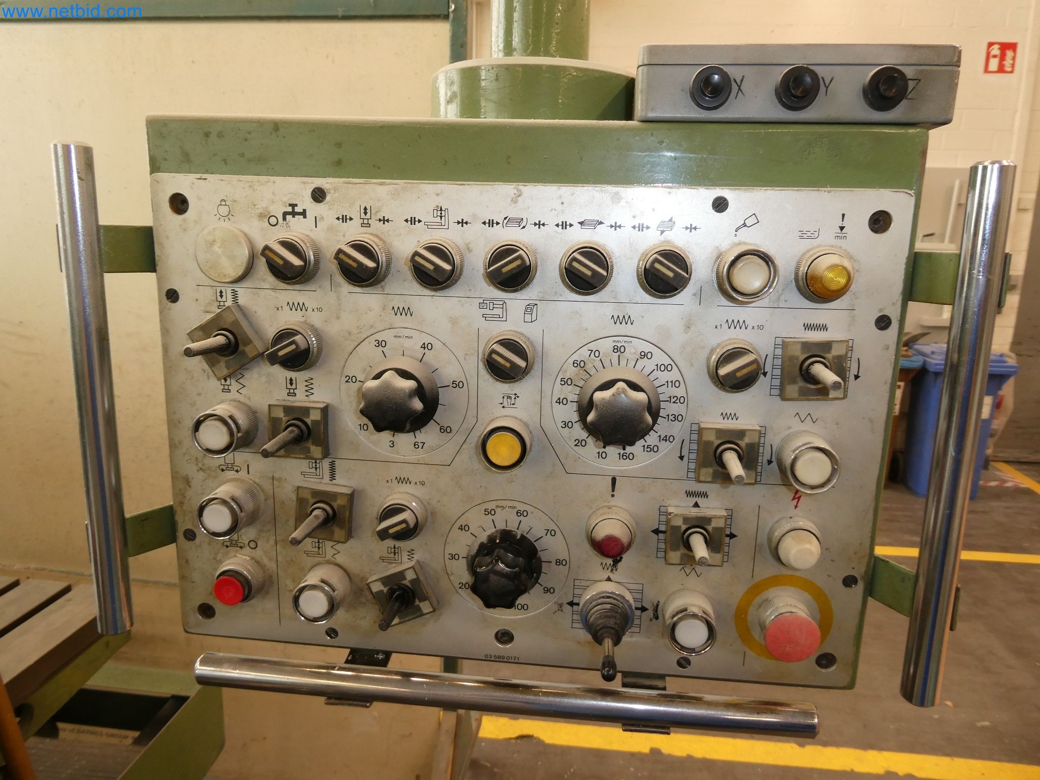 High-tech machinery for prototyping, model making, mold making (automotive)-2