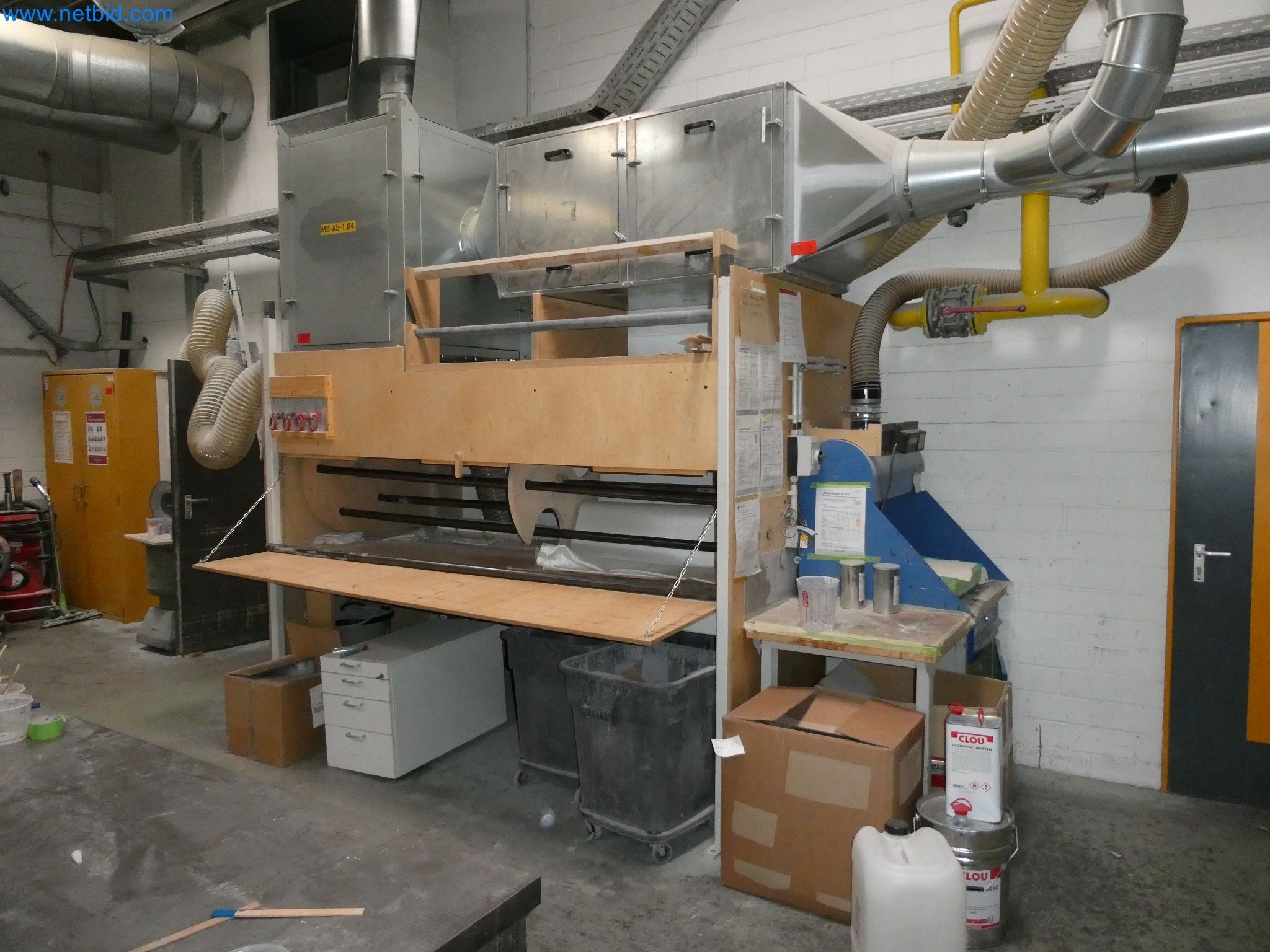 High-tech machinery for prototyping, model making, mold making (automotive)-4