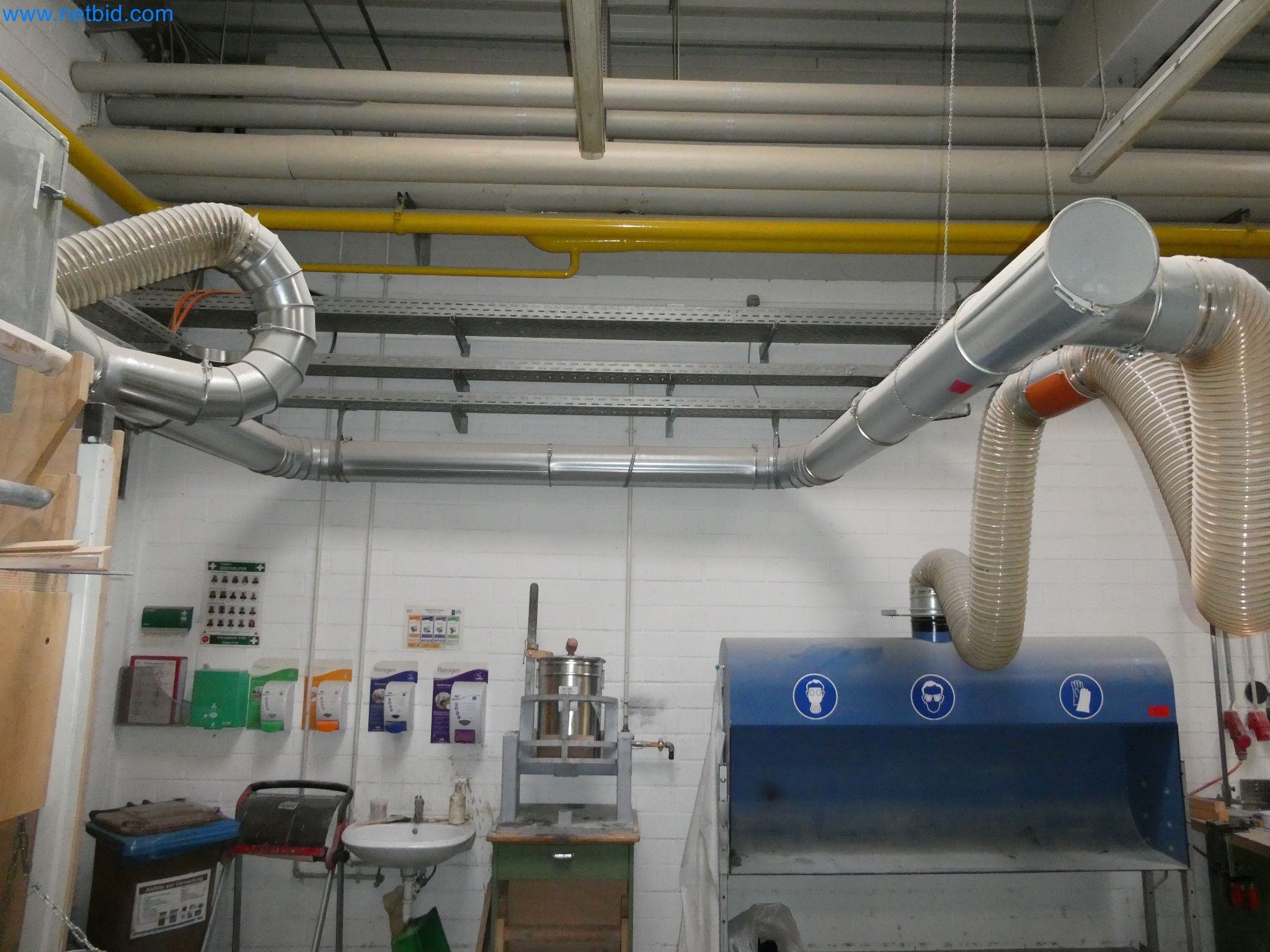 High-tech machinery for prototyping, model making, mold making (automotive)-6