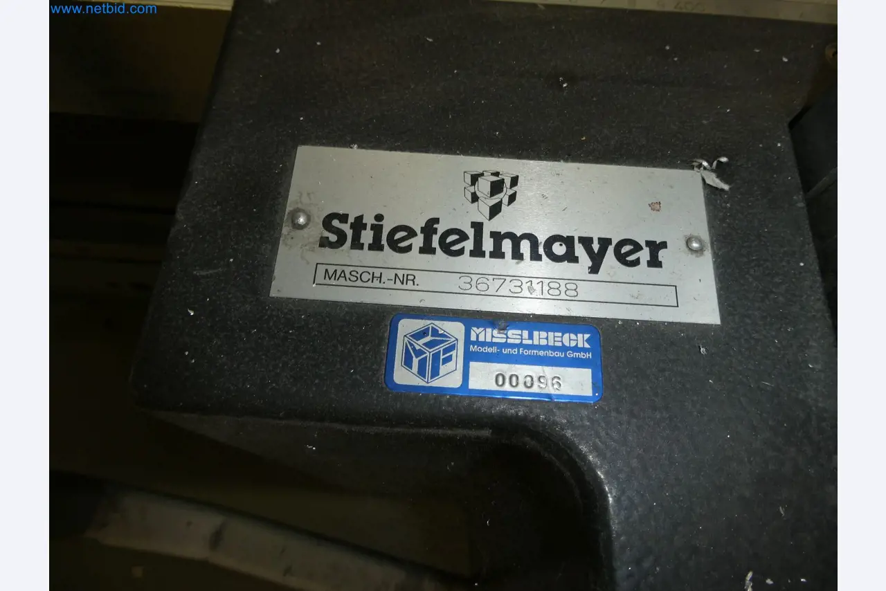 High-tech machinery for prototyping, model making, mold making (automotive)-3