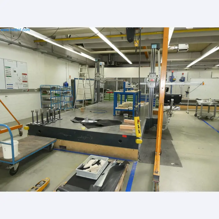 High-tech machinery for prototyping, model making, mold making (automotive)-1