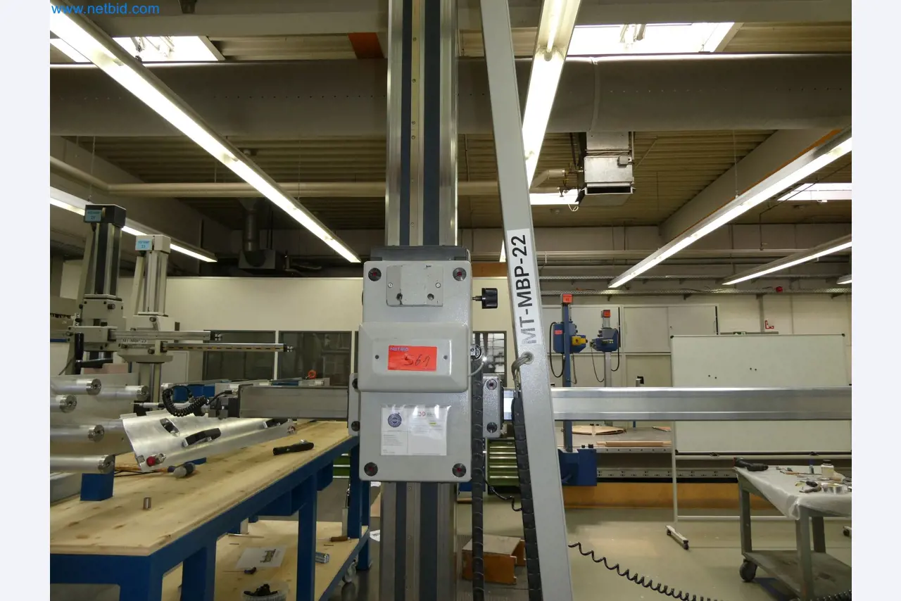 High-tech machinery for prototyping, model making, mold making (automotive)-2