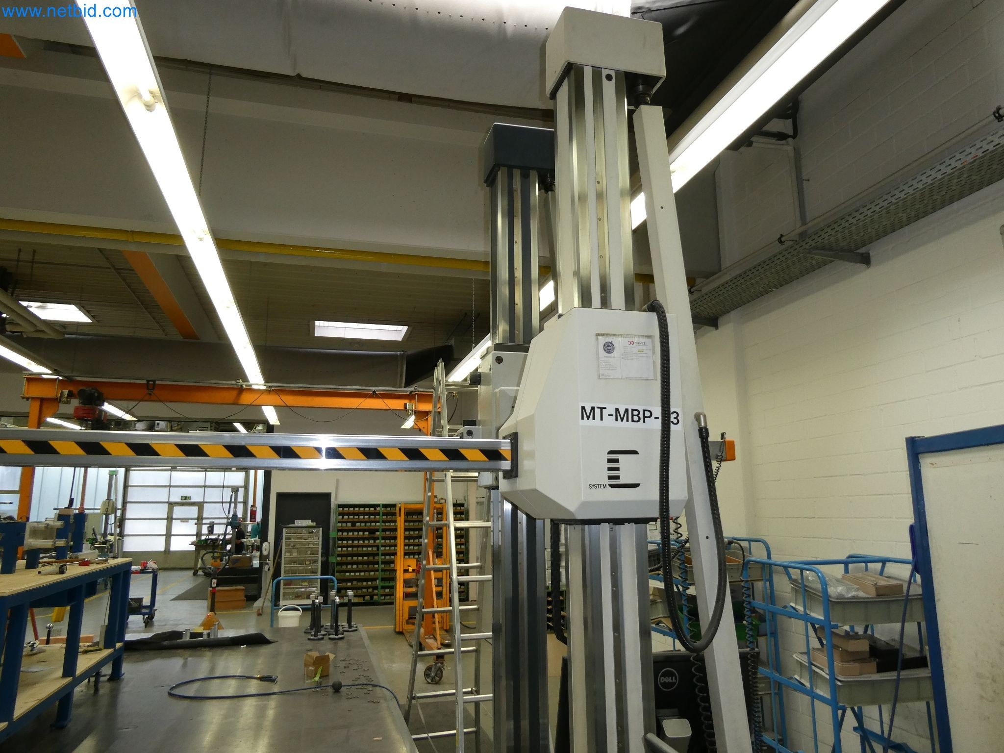 High-tech stroje pro výrobu prototypů, modelů a forem (automobilový průmysl)-5