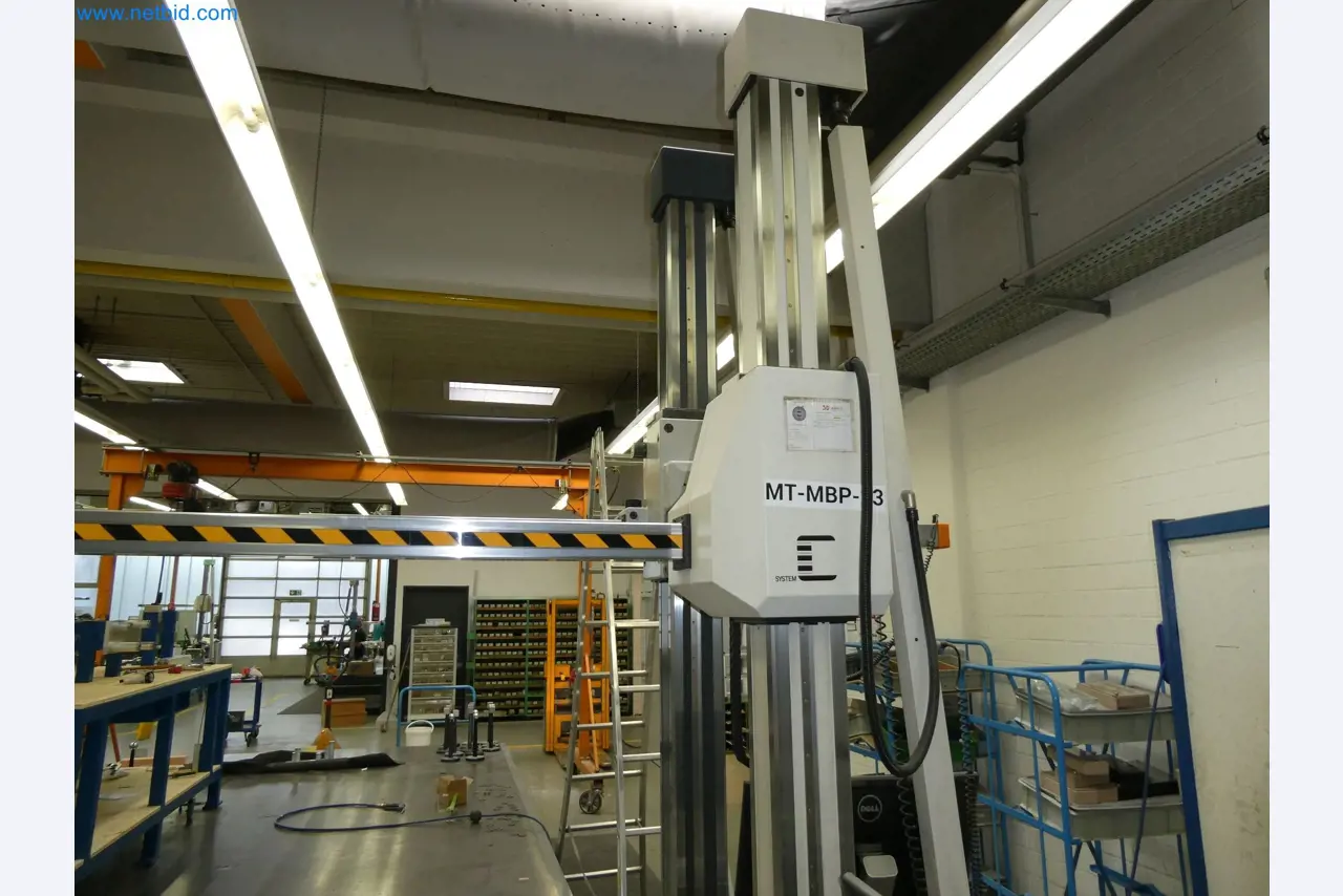 High-tech machinery for prototyping, model making, mold making (automotive)-5