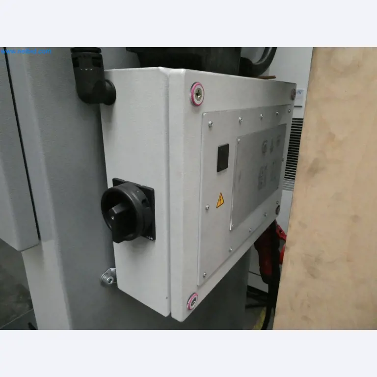 High-tech machinery for prototyping, model making, mold making (automotive)-4