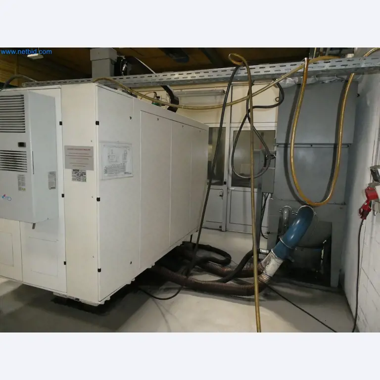 High-tech machinery for prototyping, model making, mold making (automotive)-7