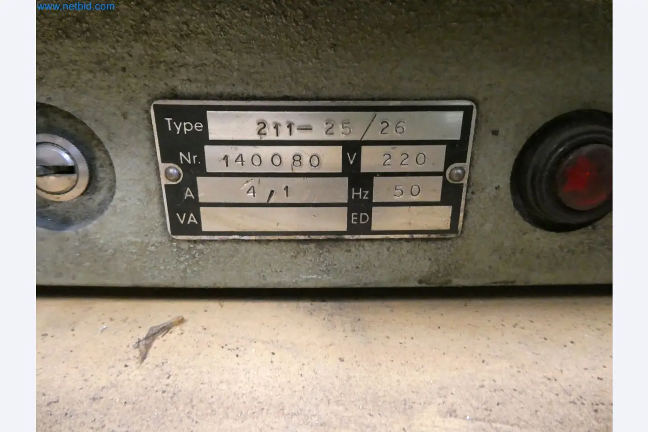 High-tech machinery for prototyping, model making, mold making (automotive)-2