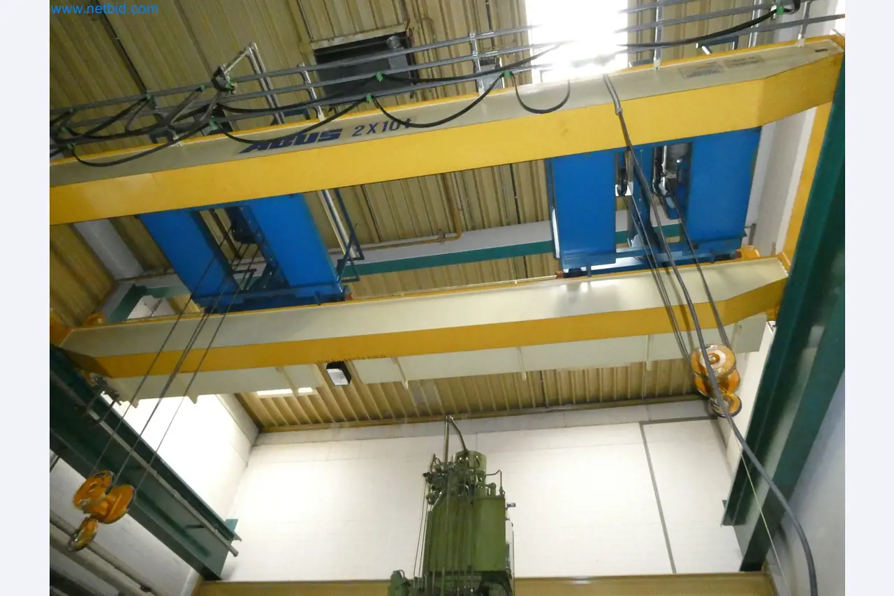 High-tech machinery for prototyping, model making, mold making (automotive)-2