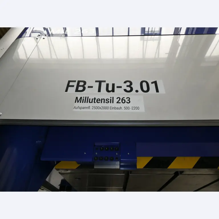 Hightech-Maschinenpark f. Prototypenbau, Modellbau, Formenbau (Automotive)-14
