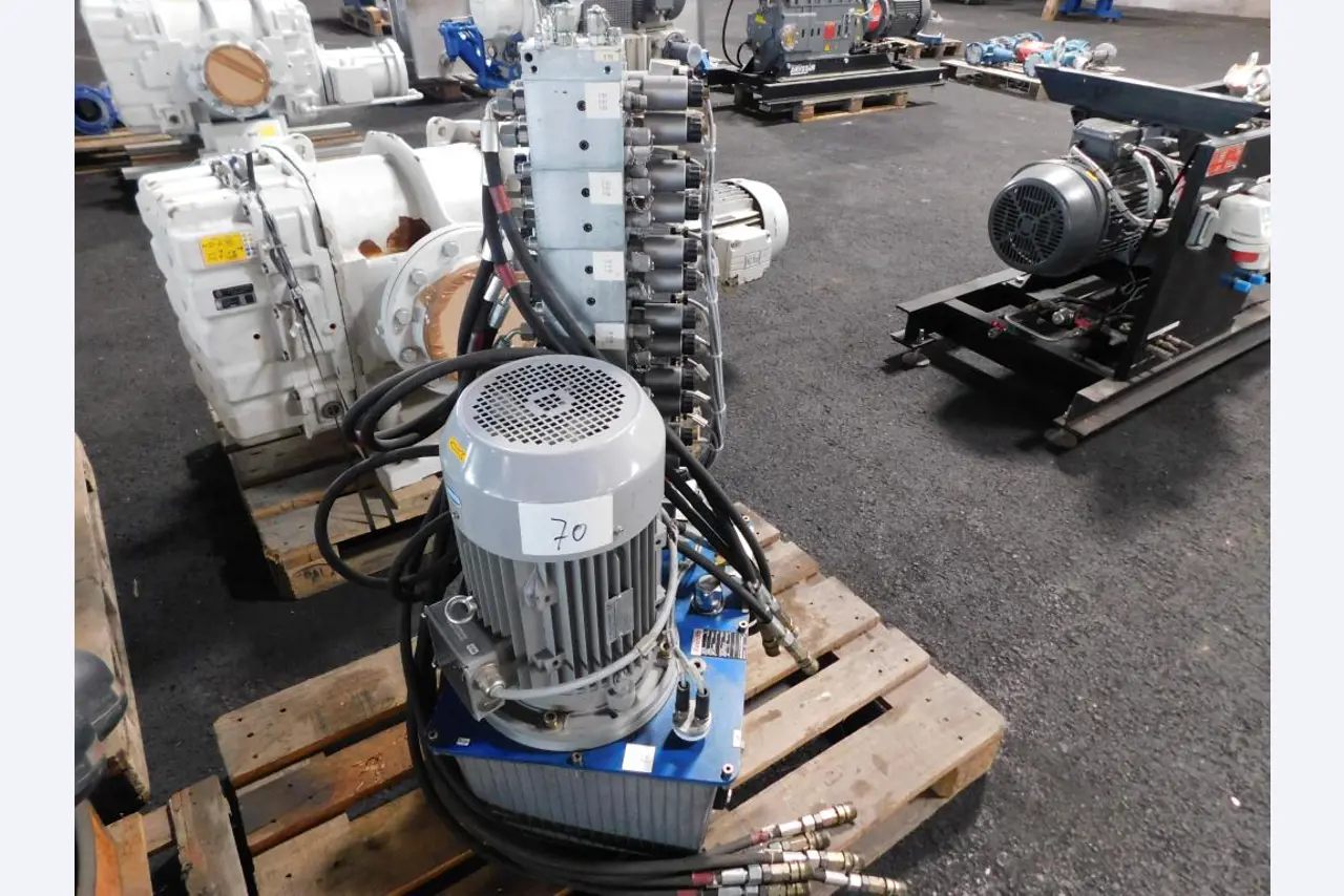 Machines en uitrusting van een industriële dienstverlener-4