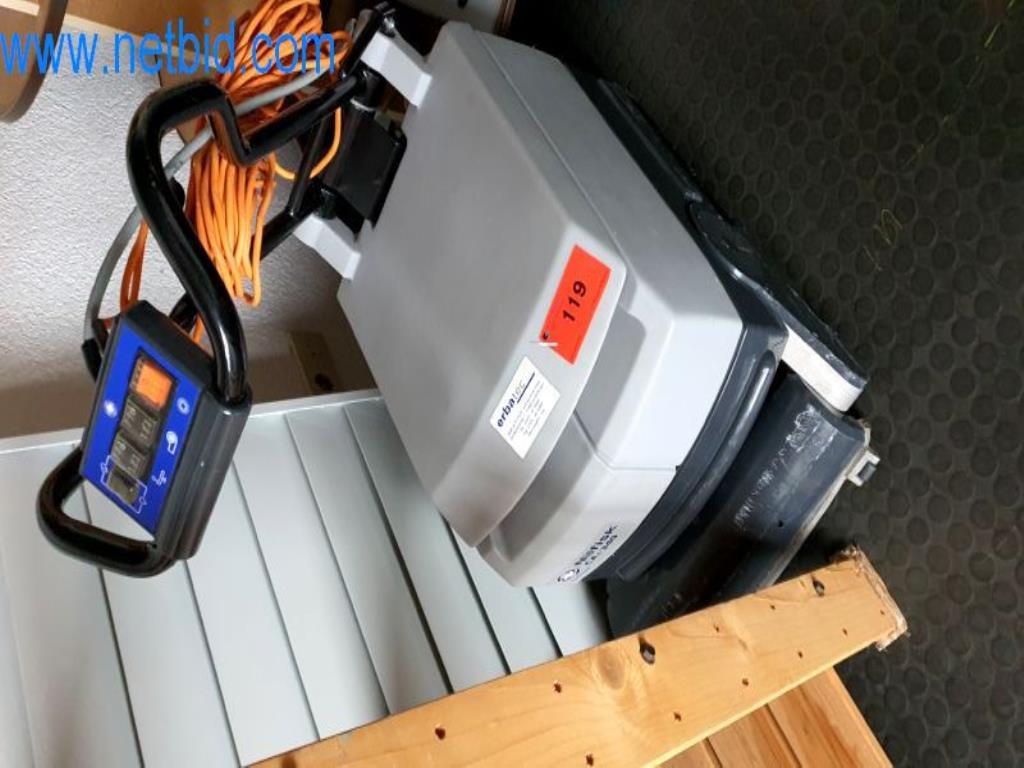 Equipamiento e instalaciones de taller de un distribuidor de neumáticos-1