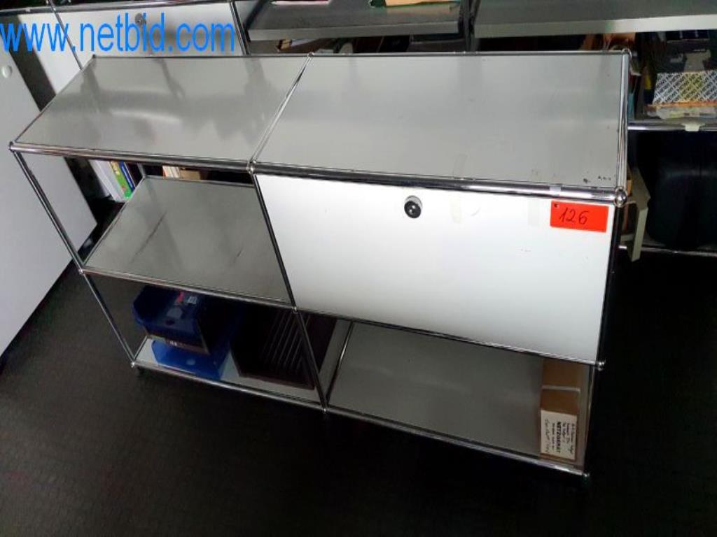 Appareils et équipement d'atelier d'un commerce de pneus-1