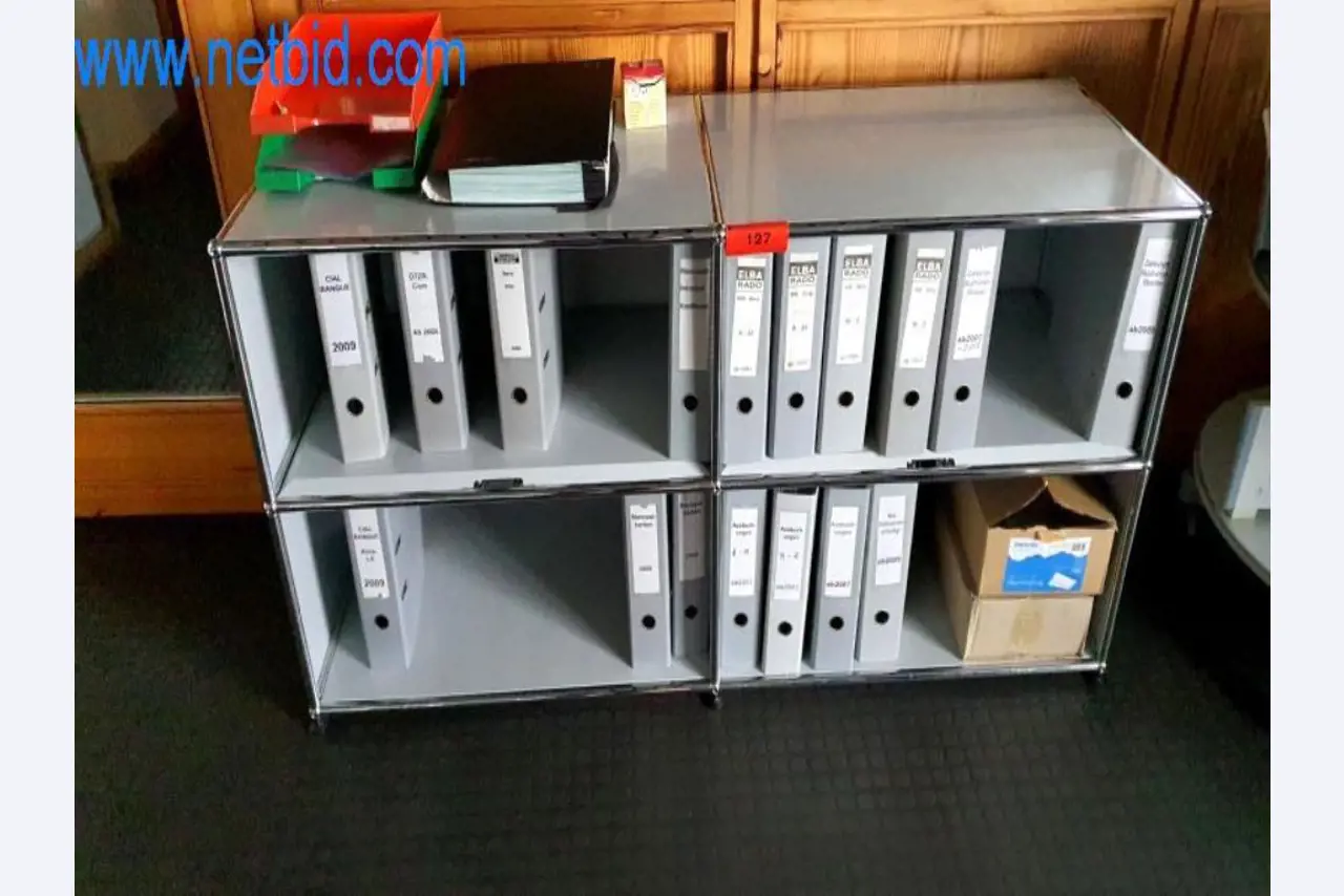 Equipment and workshop facilities of a tire dealer-1