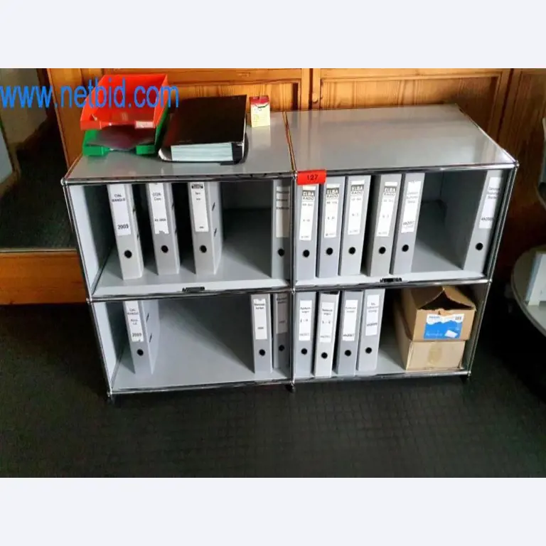 Equipment and workshop facilities of a tire dealer-1