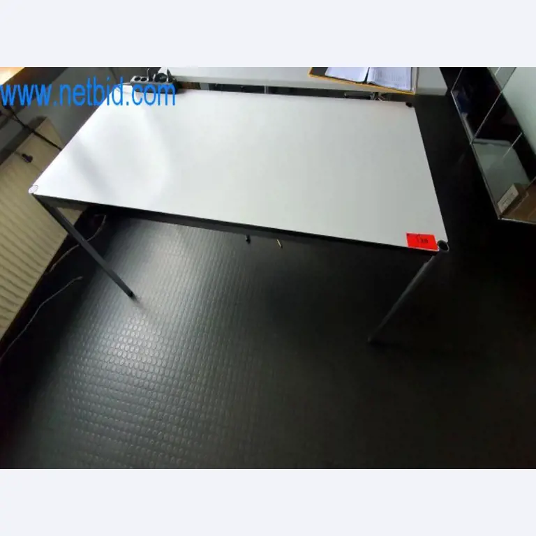 Vybavení a vybavení dílny prodejce pneumatik-1