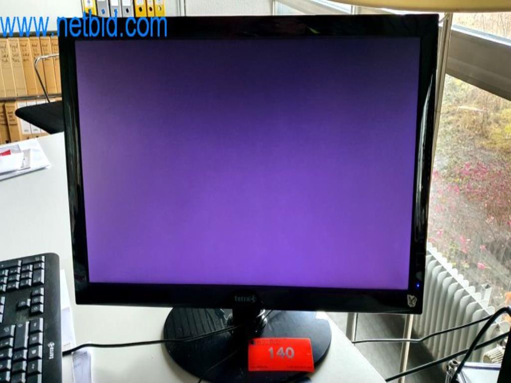 Geräte und Werkstatteinrichtung eines Reifenhandels-1