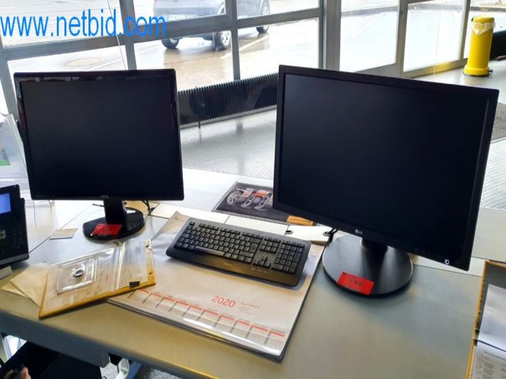 Equipamiento e instalaciones de taller de un distribuidor de neumáticos-1