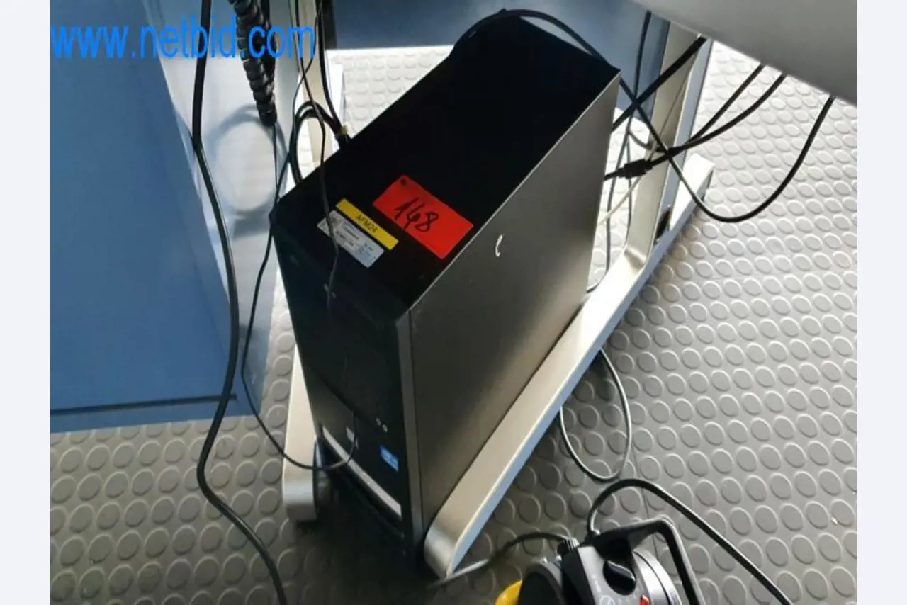 Equipamiento e instalaciones de taller de un distribuidor de neumáticos-2