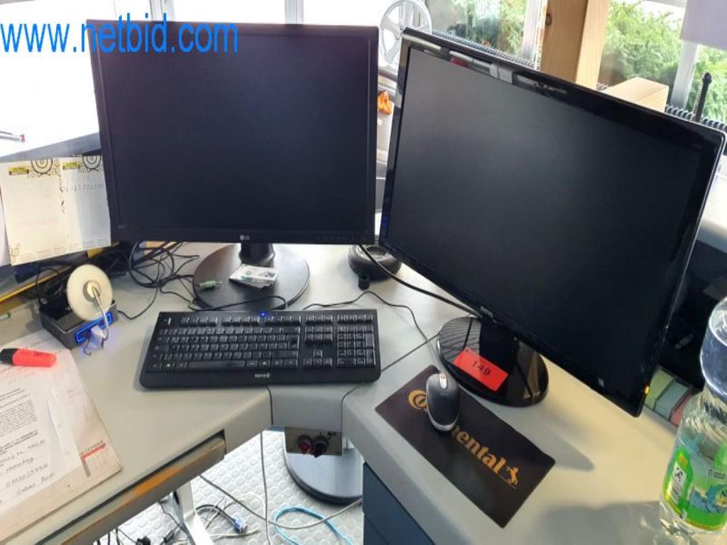 Equipment and workshop facilities of a tire dealer-1