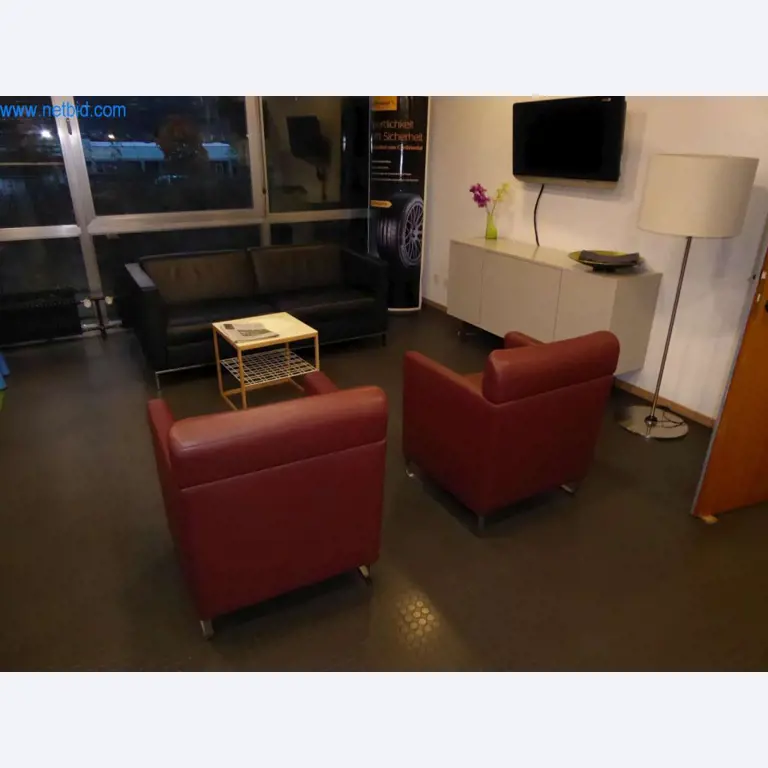 Geräte und Werkstatteinrichtung eines Reifenhandels-2