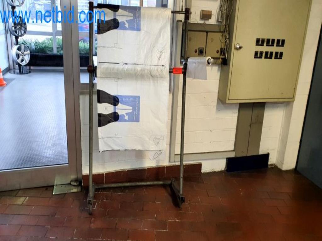 Equipamiento e instalaciones de taller de un distribuidor de neumáticos-1