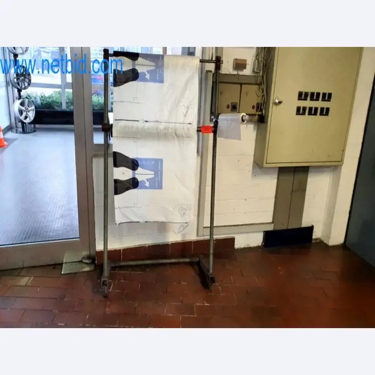 Equipamiento e instalaciones de taller de un distribuidor de neumáticos-1
