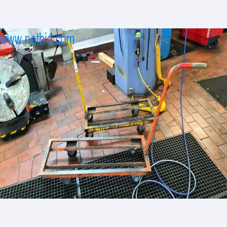 Equipamiento e instalaciones de taller de un distribuidor de neumáticos-1