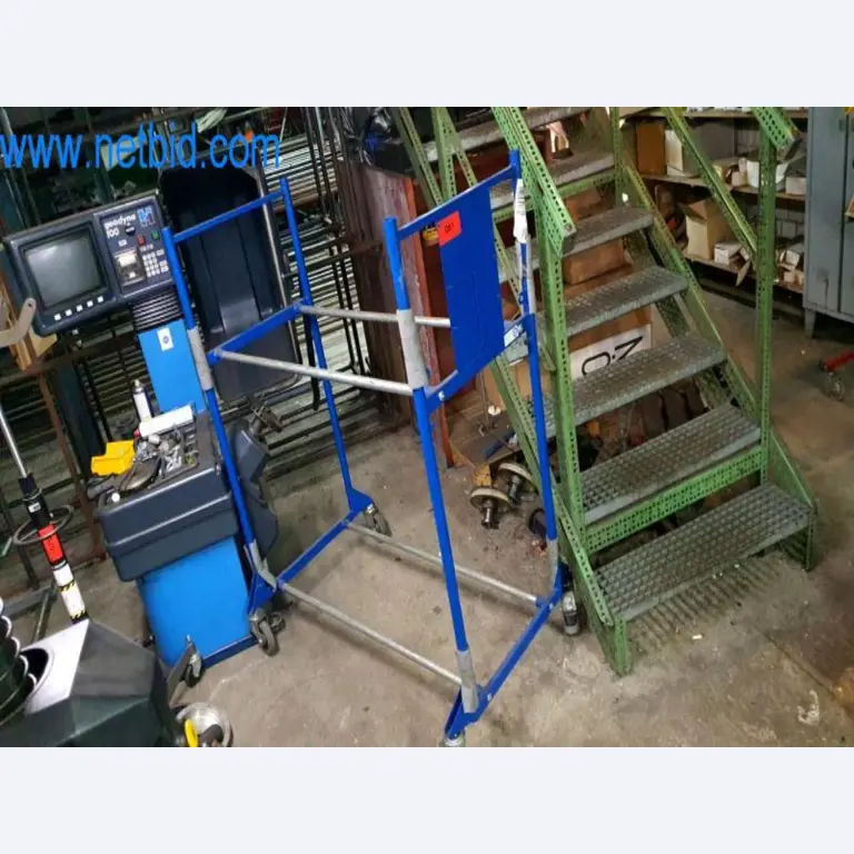 Geräte und Werkstatteinrichtung eines Reifenhandels-1