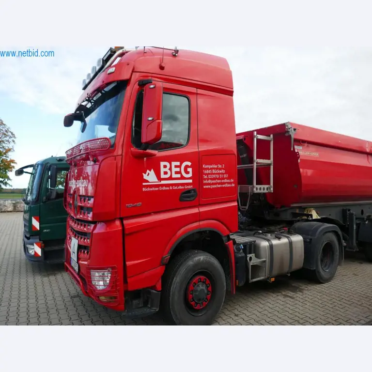 Maszyny budowlane i pojazdy-3