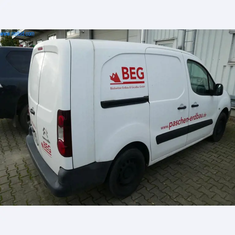 Máquinas e veículos de construção-4