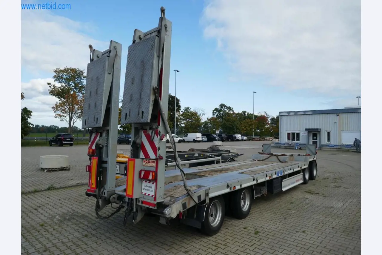 Máquinas e veículos de construção-1