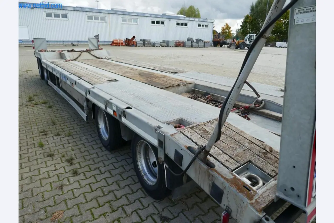 Máquinas e veículos de construção-8