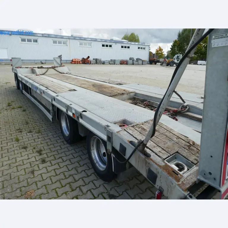 Máquinas e veículos de construção-8