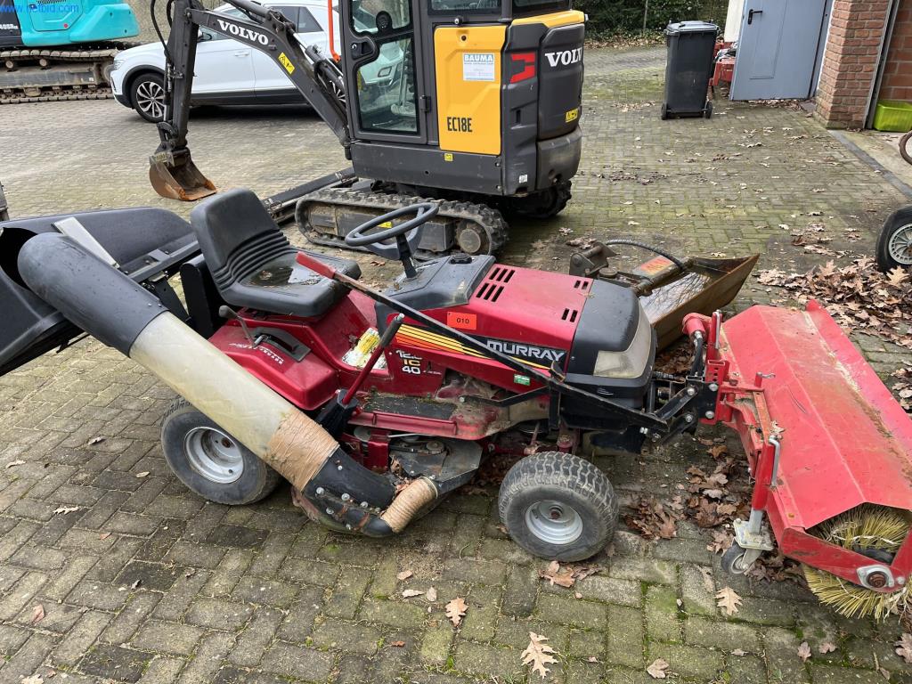 Maszyny budowlane i sprzęt firmy inżynieryjnej-1