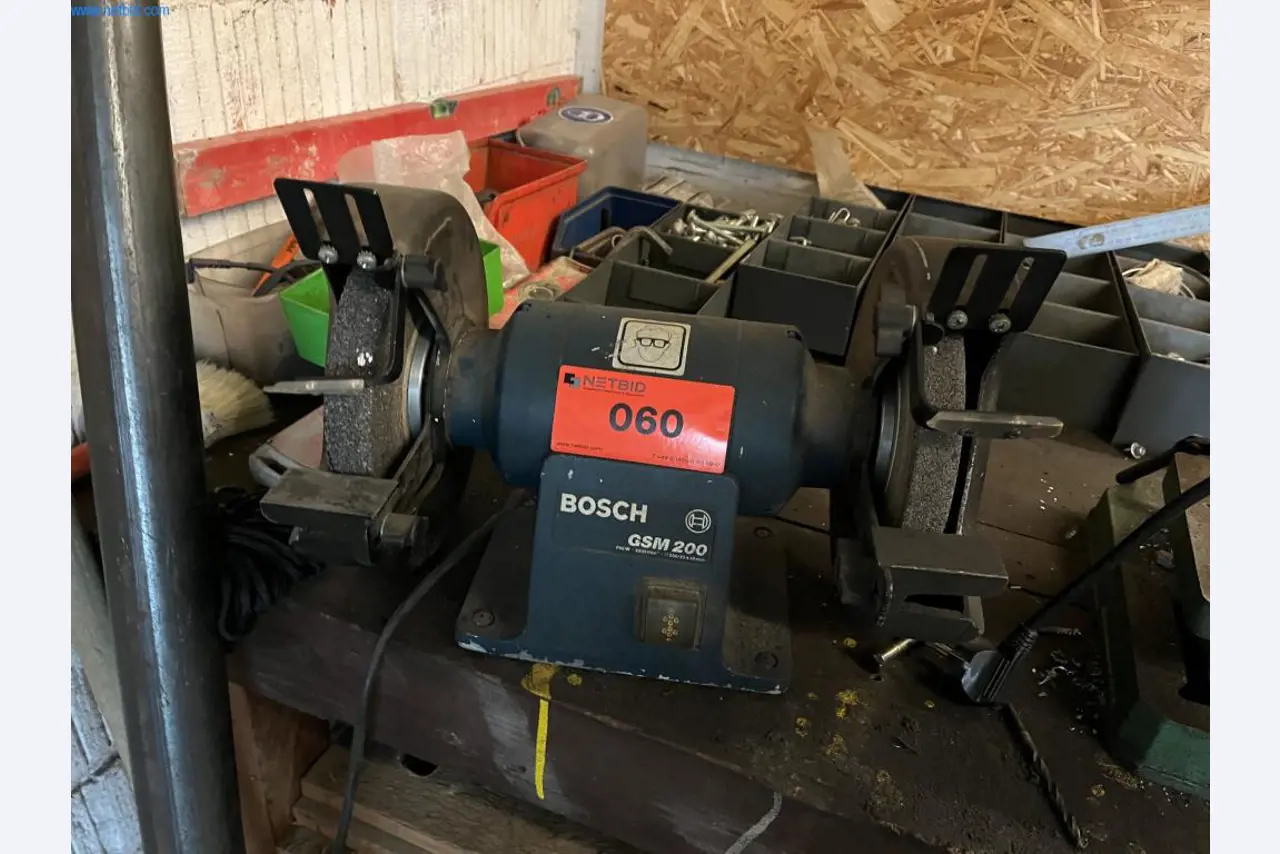 Maszyny budowlane i sprzęt firmy inżynieryjnej-1