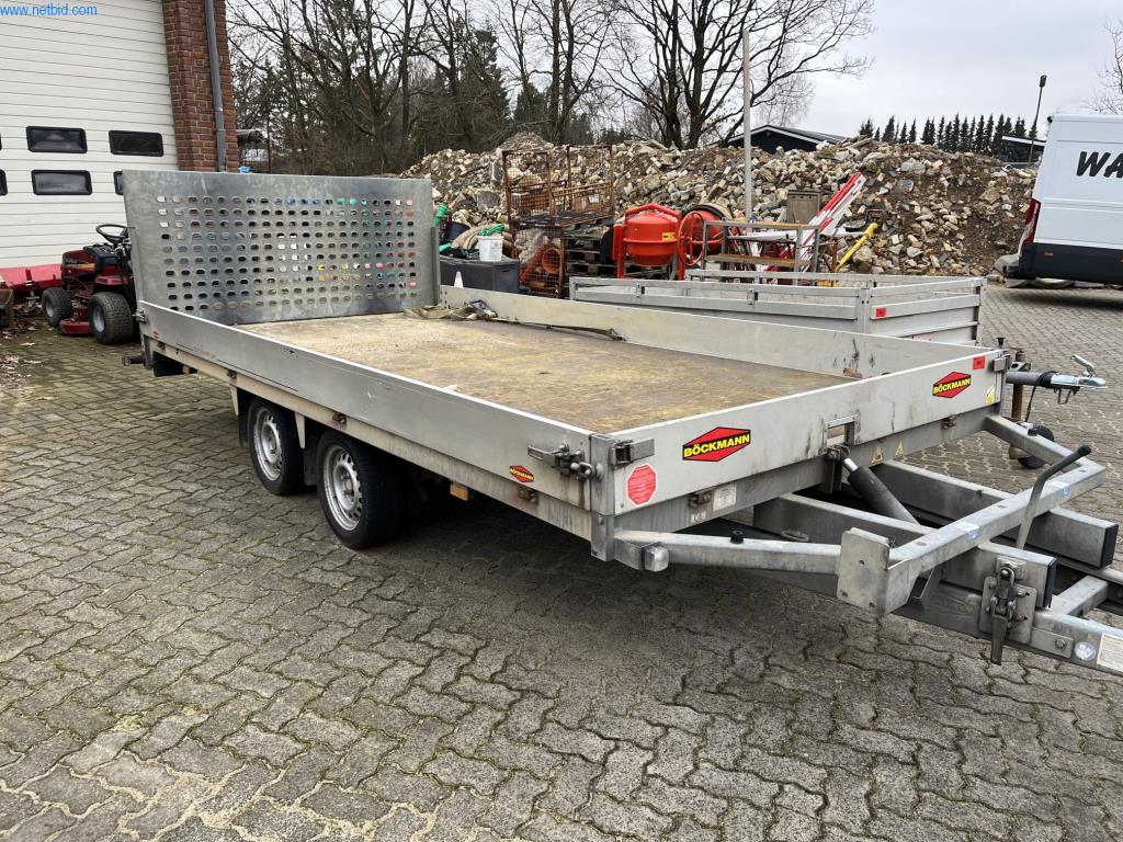 Maquinaria y equipos de construcción de una empresa de ingeniería civil-1