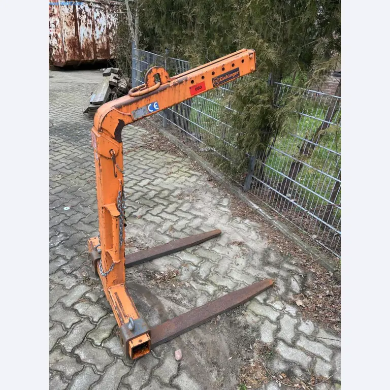 Baumaschinen und Baugeräte eines Tiefbauunternehmens-1