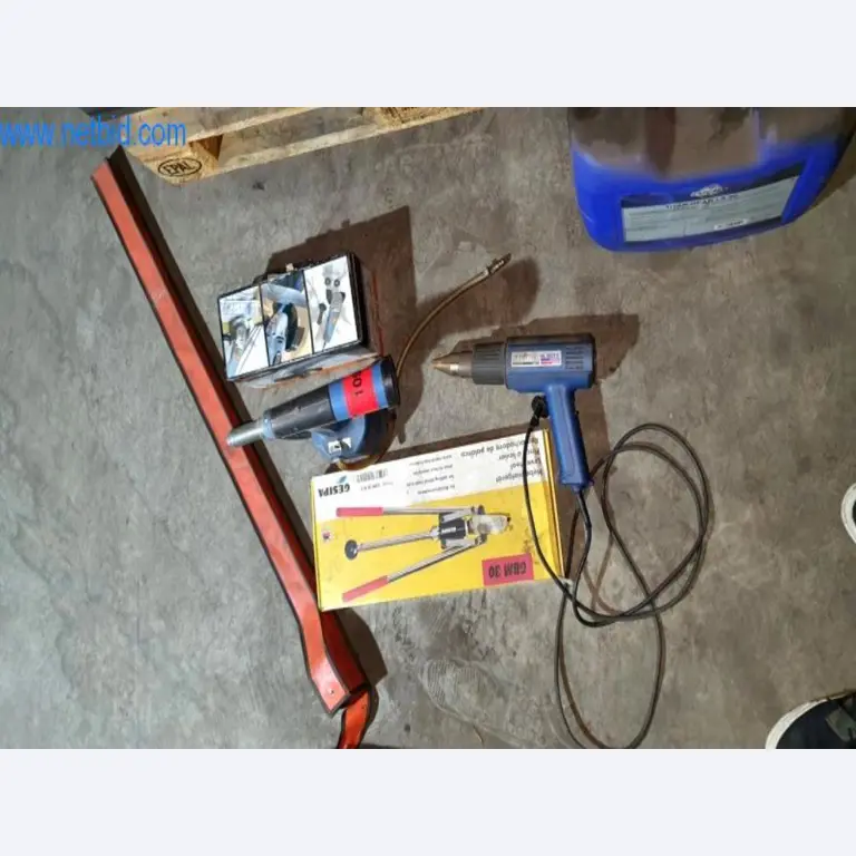 Poslovna in pisarniška oprema podjetja za gradnjo kovin-1