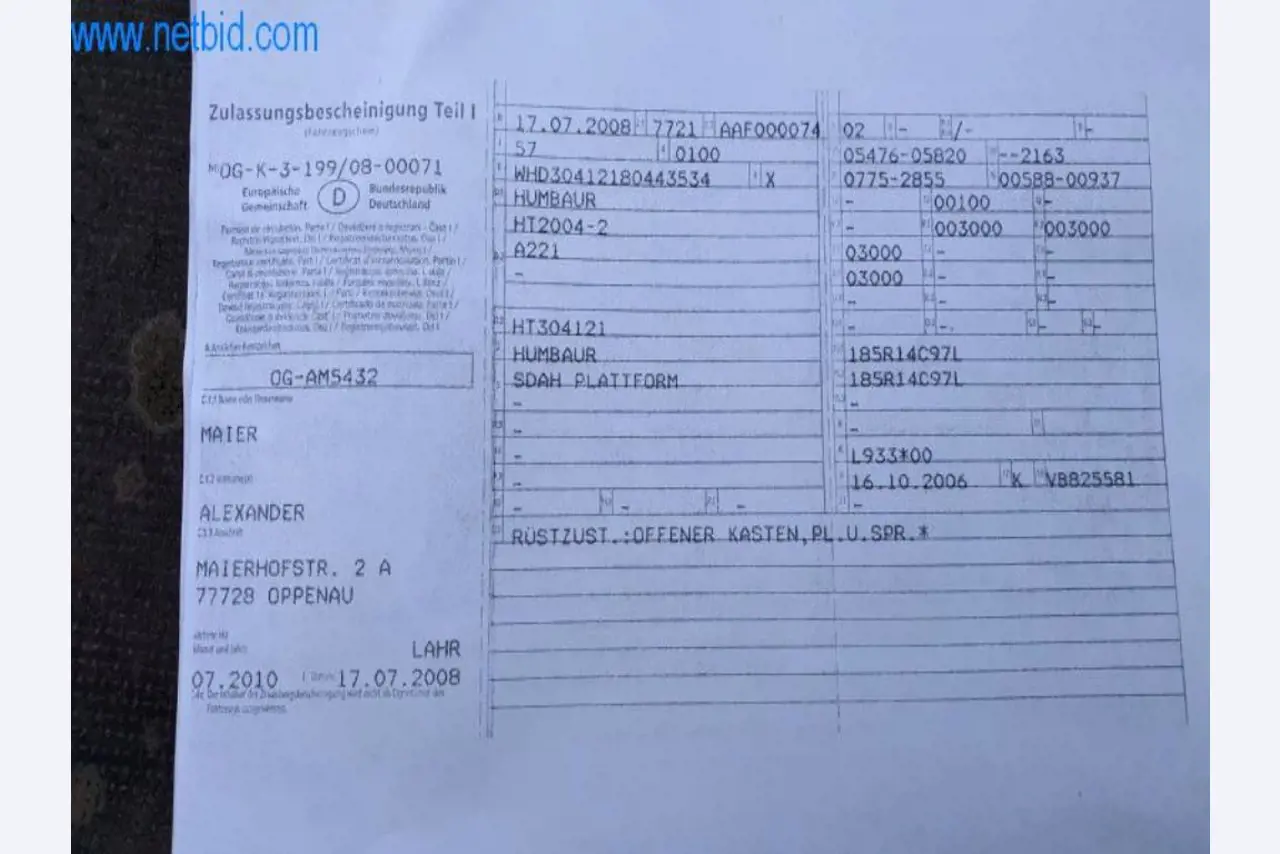 Wyposażenie operacyjne i biurowe firmy zajmującej się konstrukcjami metalowymi-5