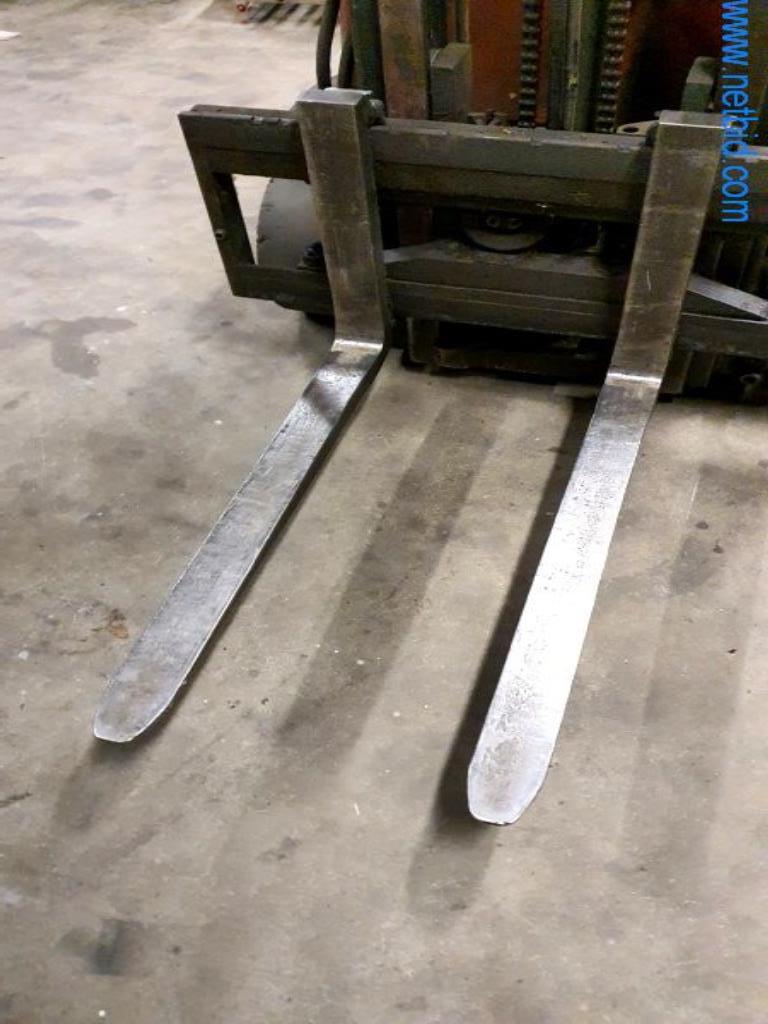 Matériel d'exploitation et de bureau d'une entreprise de construction métallique-6