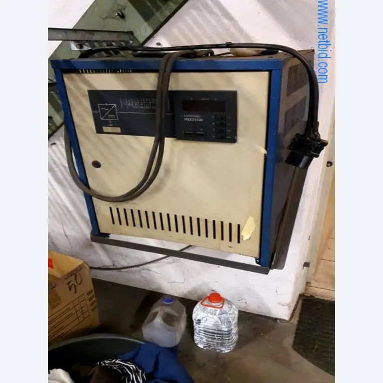 Wyposażenie operacyjne i biurowe firmy zajmującej się konstrukcjami metalowymi-8