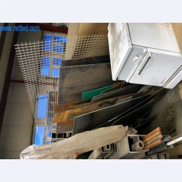 Matériel d'exploitation et de bureau d'une entreprise de construction métallique-3