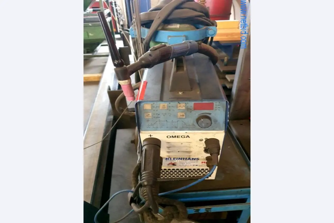 Poslovna in pisarniška oprema podjetja za gradnjo kovin-2