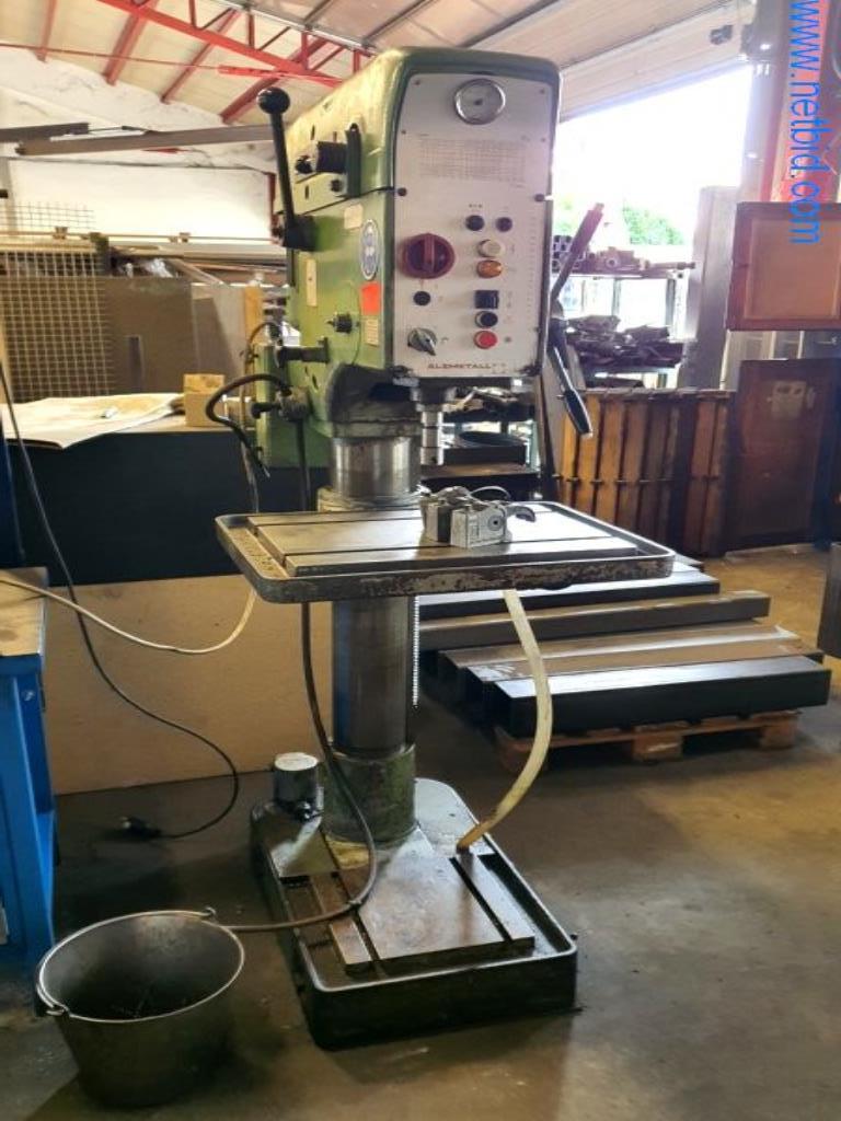 Operating and business equipment of a metal construction company-1